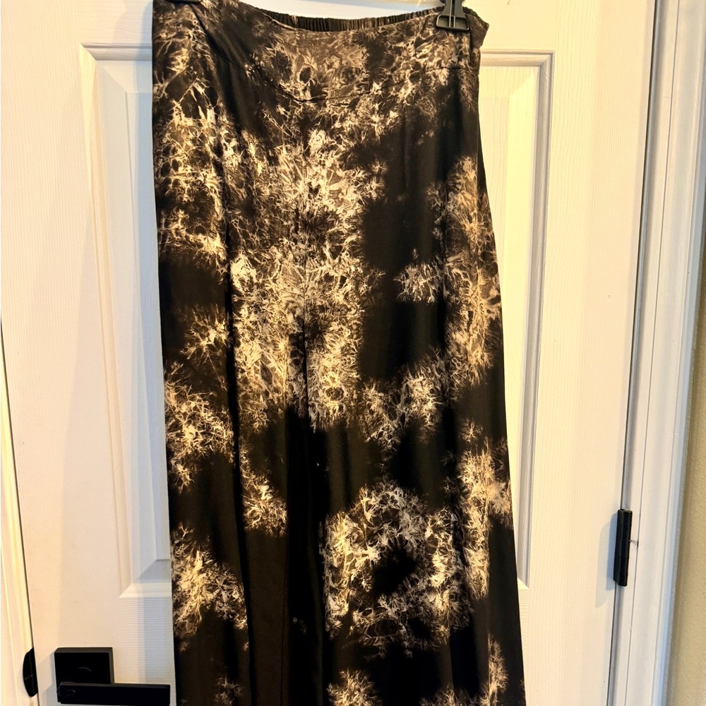 Black and Ivory tie-dyed palazzo pants